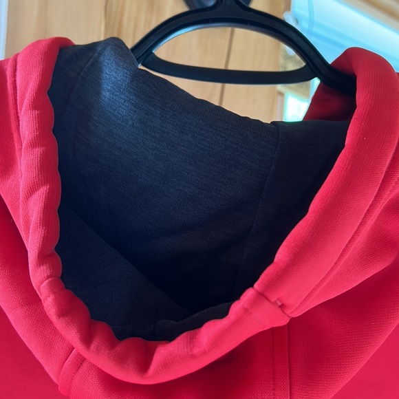Men’s Under Armour hoodie Large - Picture 5 of 7